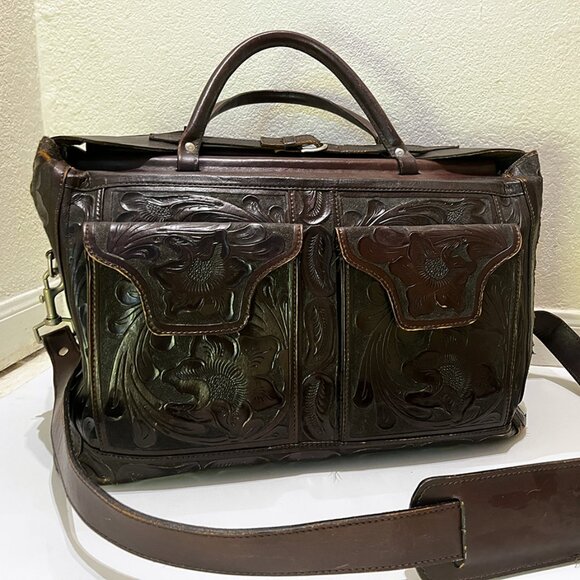 Handmade Leather Weekender Bag - Picture 1 of 11